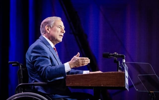 Entra en vigor ley de Texas que impedirá la venta de terrenos a miembros del PCCh