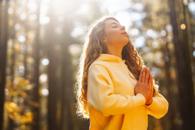La espiritualidad se relaciona con una mejor salud (maxbelchenko/Shutterstock)