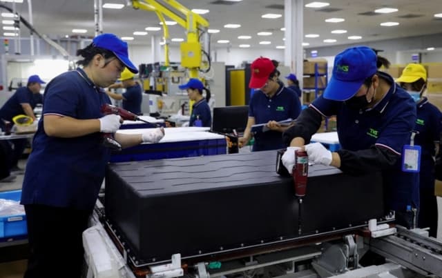 Ganancias industriales de China se desplomaron en mayo ante débil demanda y aranceles de EE. UU.