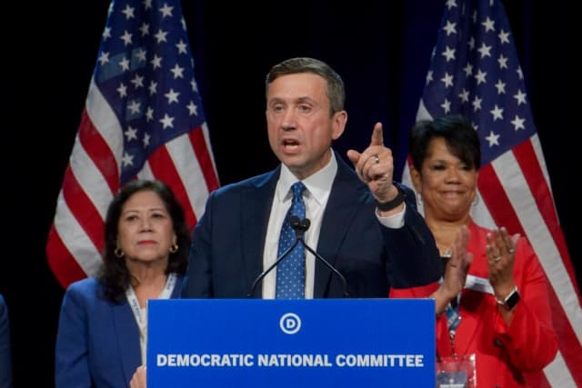 DNC lanza “Verano de Organización” para frenar la agenda republicana antes de las elecciones de 2025 y 2026