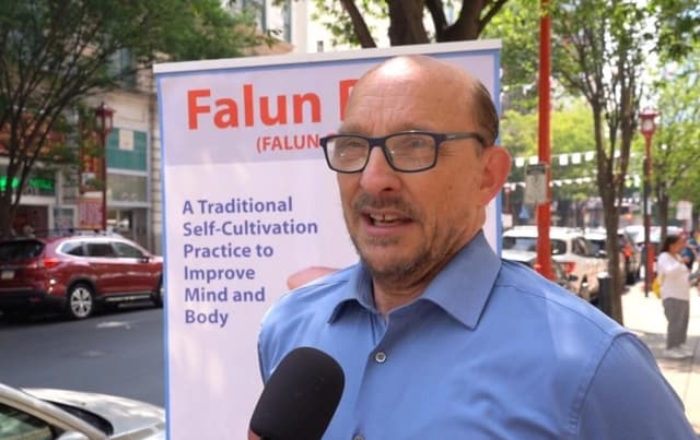 Profesor pide a estadounidenses que «apoyen a Falun Gong» ante la persecución del PCCh