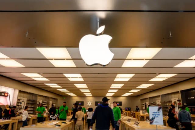 La tienda Apple en Towson Town Center Mall el 10 de mayo de 2024 en Towson, Maryland (EE. UU.). (Andrew Harnik/Getty Images)