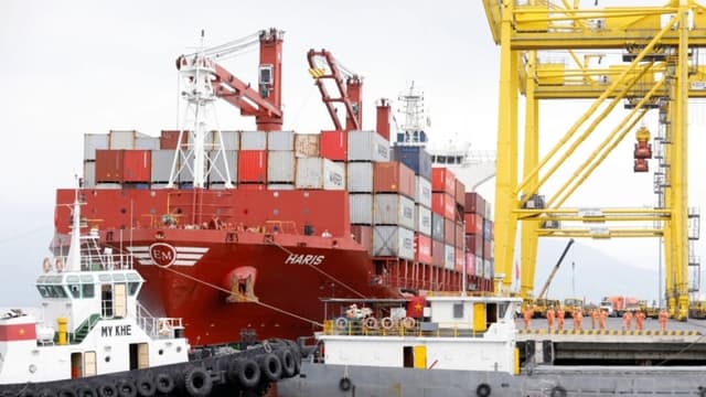 Vietnam firma acuerdo comercial con EE. UU. a pesar de las advertencias de China