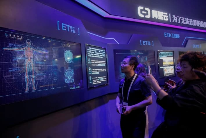 Purgas de altos funcionarios tecnológicos muestran grietas en ambiciones de China respecto a big data