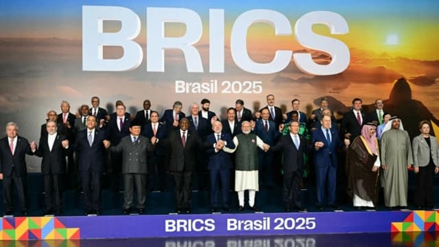 Trump amenaza a países alineados con el BRICS con arancel del 10%