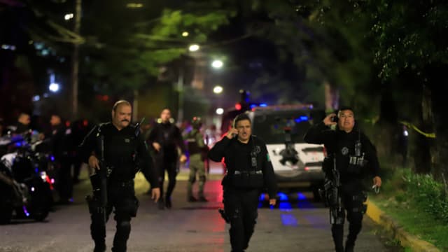 Comando armado roba 33 toneladas de oro y plata en carretera en el occidente de México