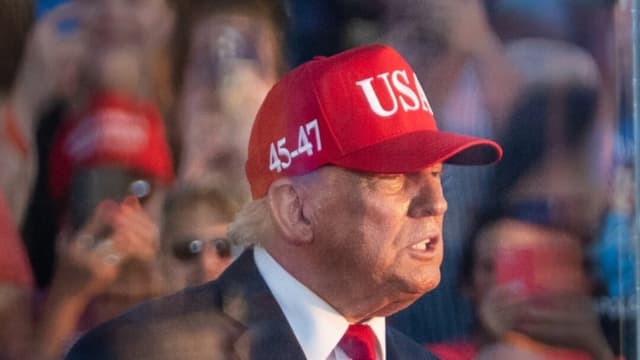 Trump dice que impondrá un arancel del 50% al cobre