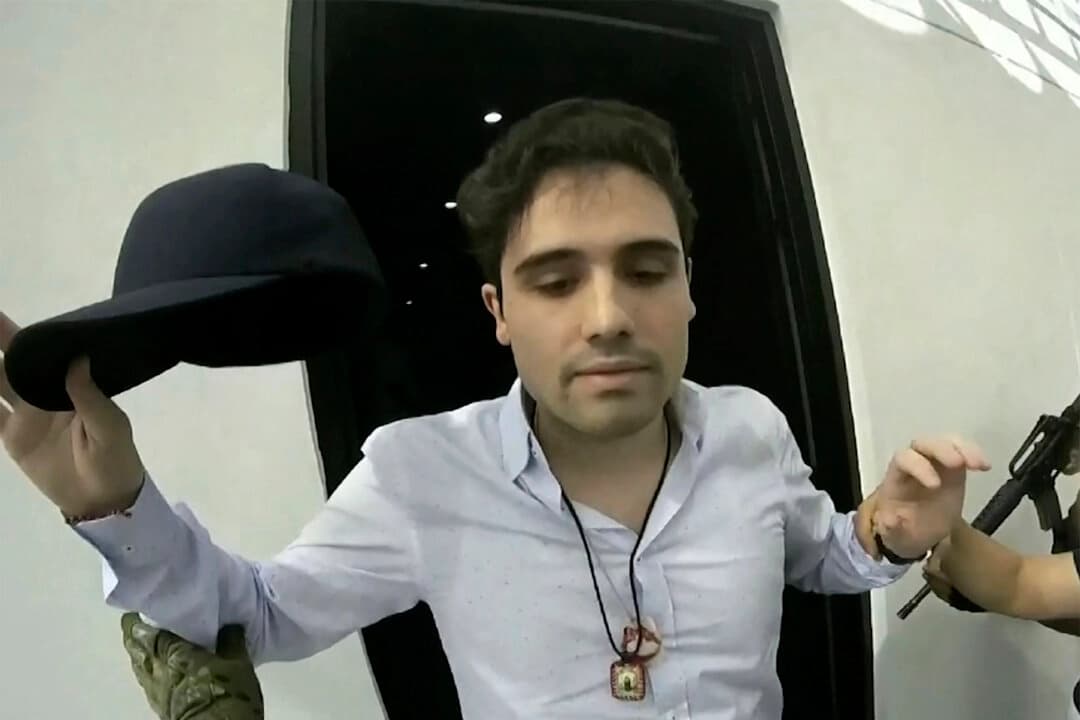 Ovidio Guzmán López detenido en Culiacán, México, el 17 de octubre de 2019. (Cepropie/AP)