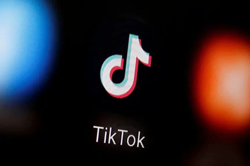 El logotipo de TikTok en un teléfono inteligente el 6 de enero de 2020. Dado Ruvic/Reuters