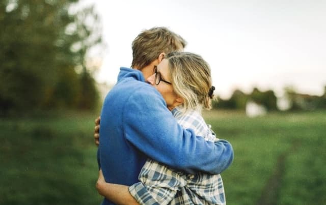 La duración perfecta del abrazo para mejorar la inmunidad y reducir el estrés