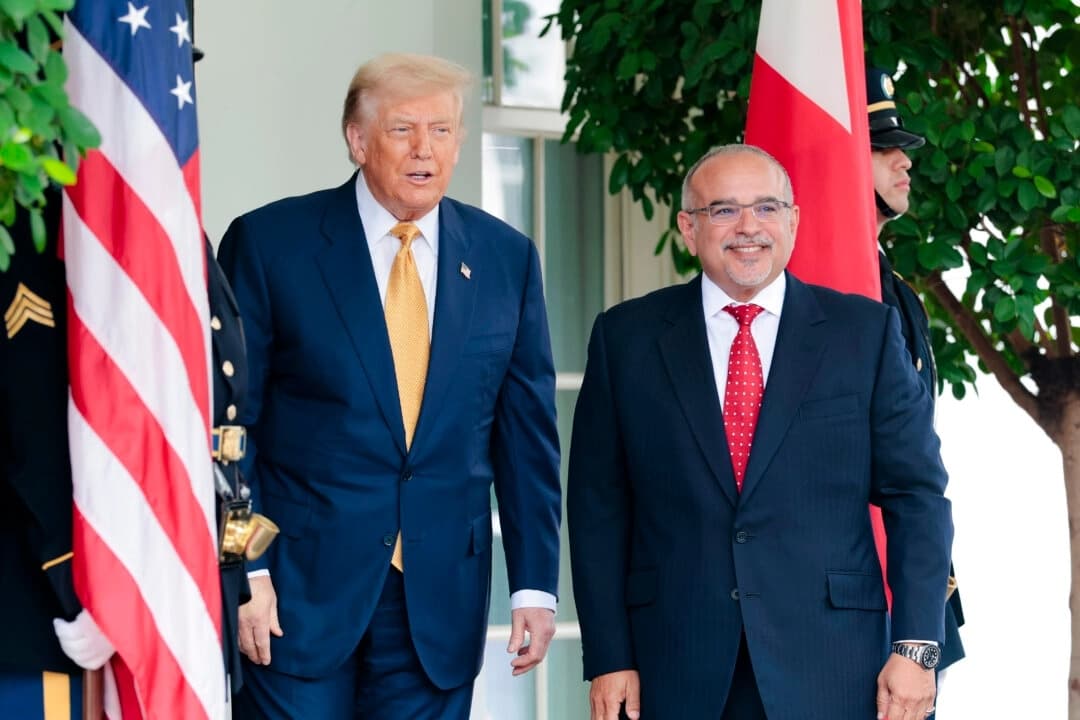 El príncipe heredero de Baréin visita la Casa Blanca para mantener conversaciones bilaterales