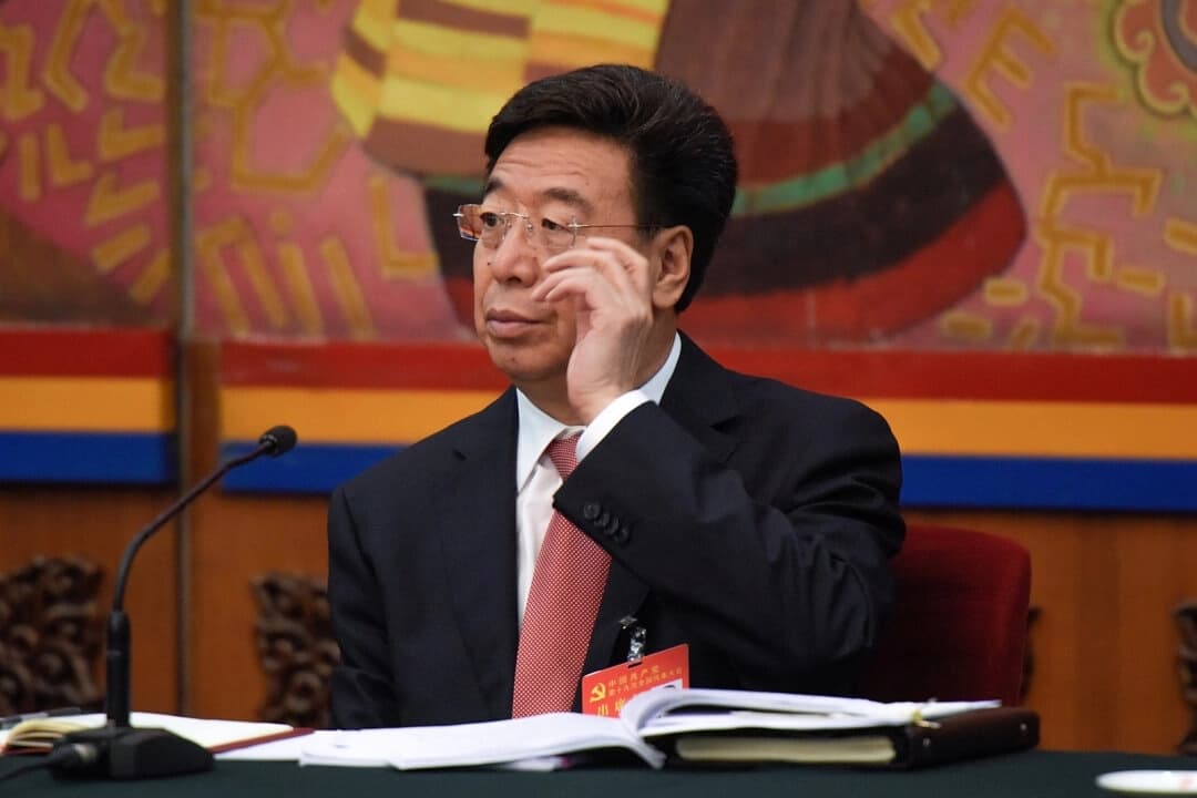 Condenan a antiguo funcionario del Tíbet a muerte con suspensión por corrupción