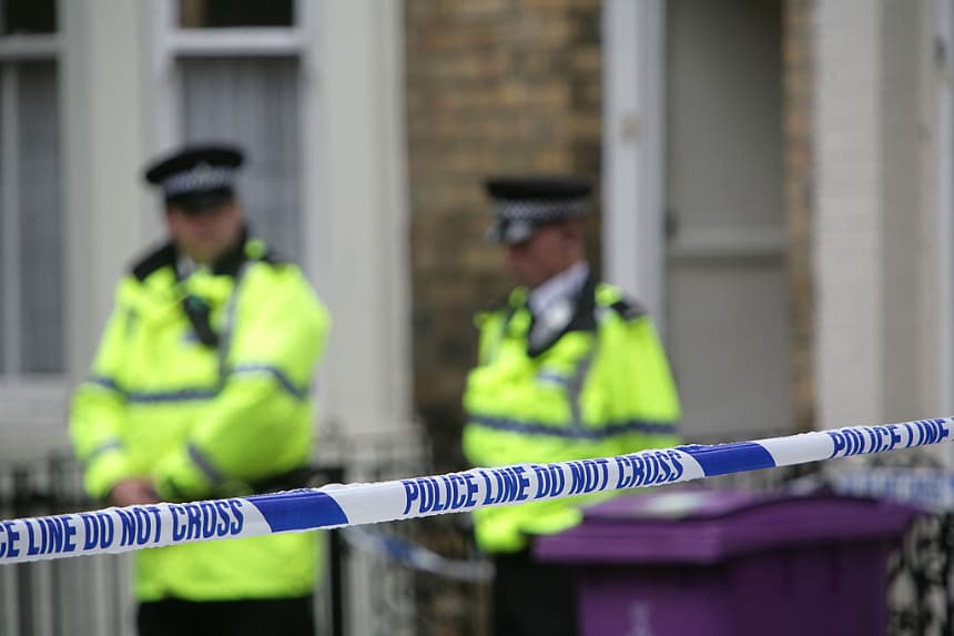 Agentes de policía de Inglaterra se ve en una imagen de archivo. (Christopher Furlong/Getty Images)