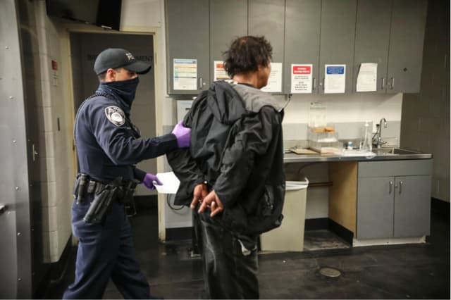 Depto. de Justicia solicita datos de inmigrantes ilegales con antecedentes en cárceles de California