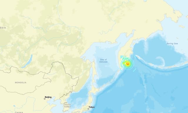 Varios terremotos fuertes sacuden la costa rusa del Pacífico; se levanta la alerta de tsunami