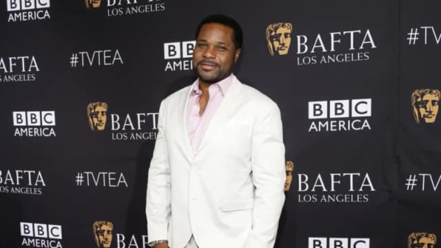 El actor y cantante Malcolm-Jamal Warner posa en la BAFTA Los Angeles TV Tea en Los Ángeles el 19 de septiembre de 2015. (Danny Moloshok/Reuters)