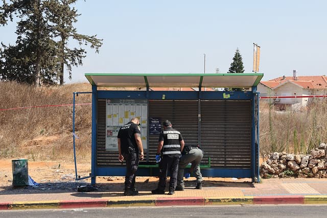 Ocho heridos en un atropello cerca de una parada de autobuses en el centro de Israel