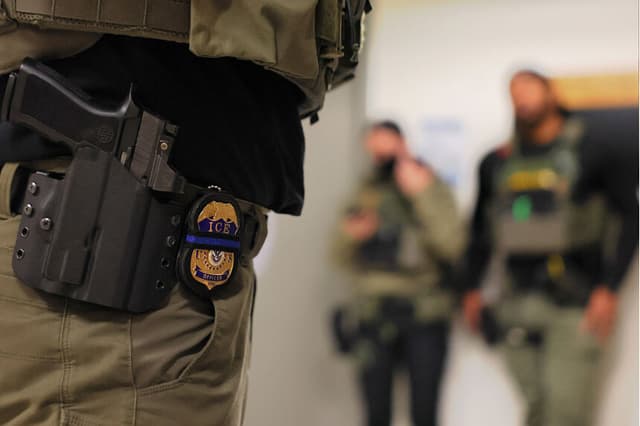 Fiscal de Florida insta a reportar a exparejas abusivas indocumentadas para que sean deportadas