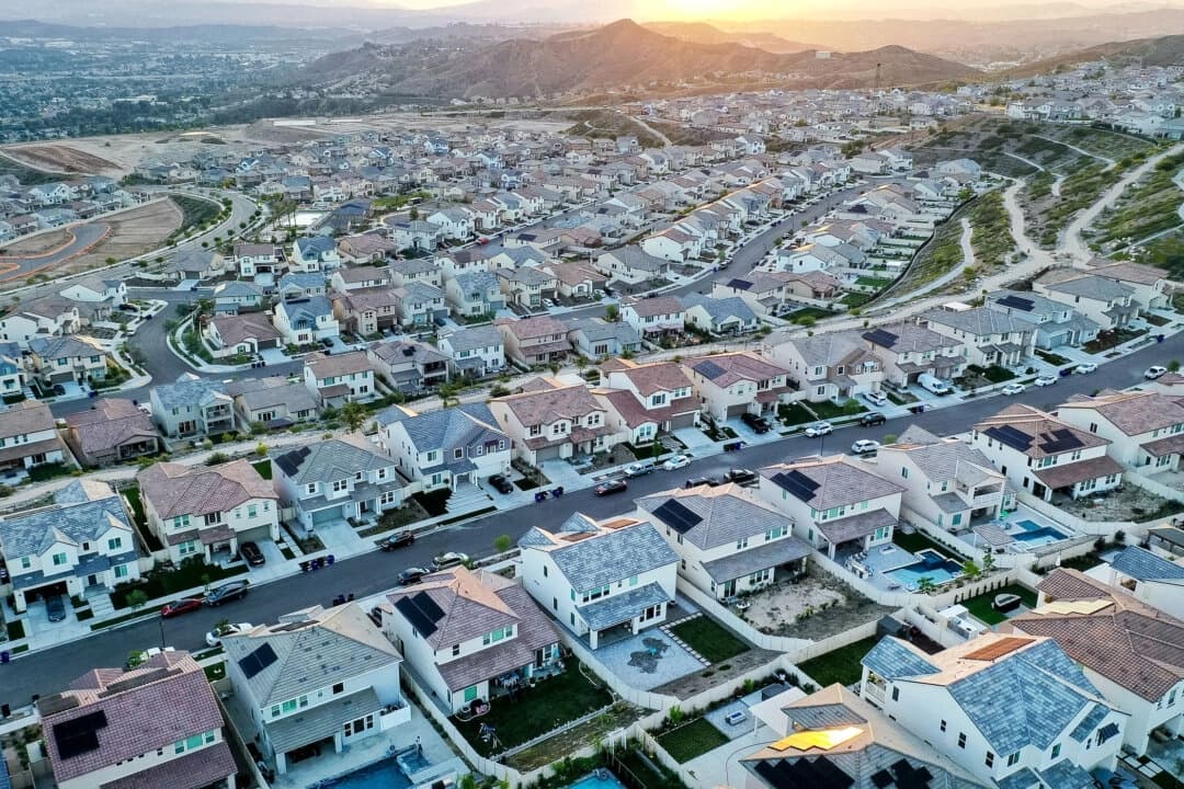 Una urbanización en Santa Clarita, California. (Mario Tama/Getty Images)
