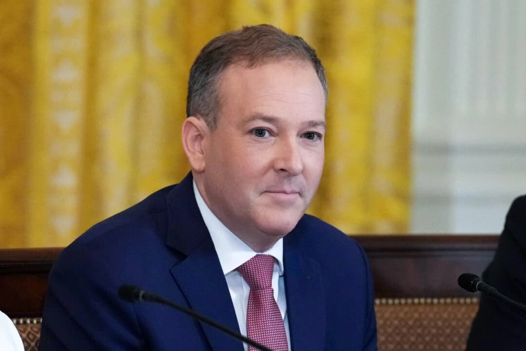 El administrador de la EPA, Lee Zeldin, asiste a un evento de la Comisión Make America Healthy Again (MAHA) en la Sala Este de la Casa Blanca en Washington el 22 de mayo de 2025. (Foto AP/Jacquelyn Martin, Archivo)
