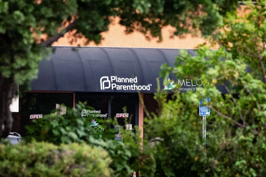 Un centro de Planned Parenthood en Anaheim, California, el 10 de septiembre de 2020. (John Fredricks/The Epoch Times)