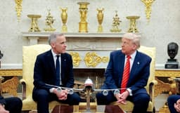 Trump aumenta los aranceles a Canadá al 35 por ciento