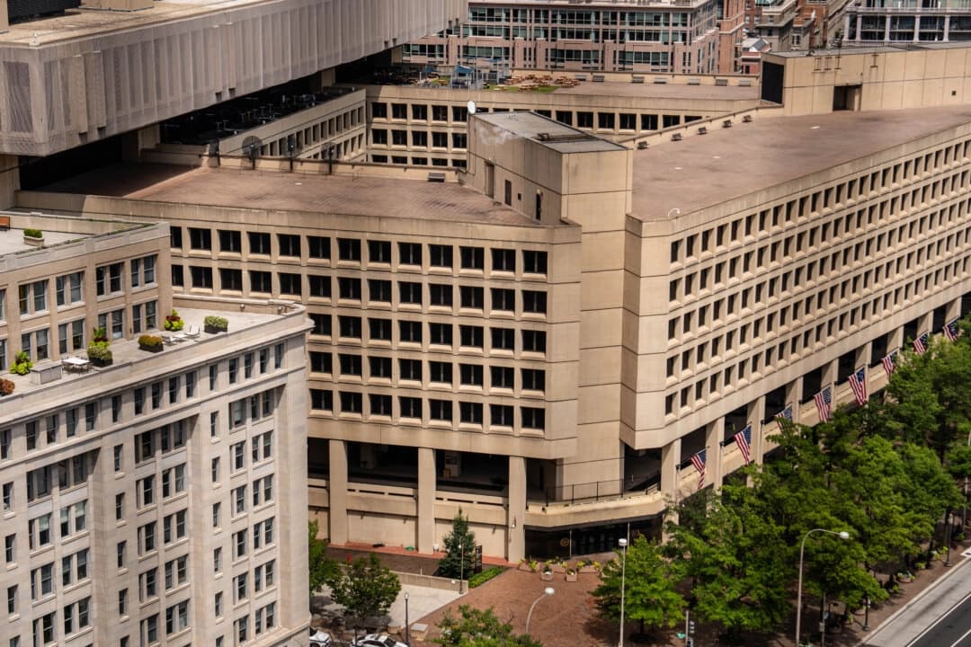 Sede del FBI en Washington, el 21 de julio de 2025. (Madalina Kilroy/The Epoch Times).