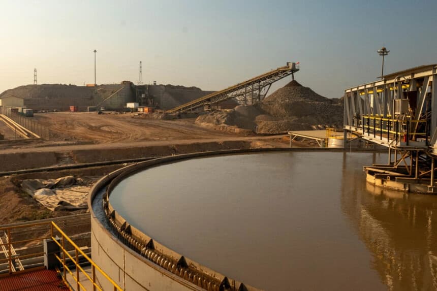 Vista general de las instalaciones de procesamiento de la mina Tenke Fungurume, una de las minas de cobre y cobalto más grandes del mundo, en el sureste de la República Democrática del Congo, el 17 de junio de 2023. Emmet Livingstone/AFP a través de Getty Images