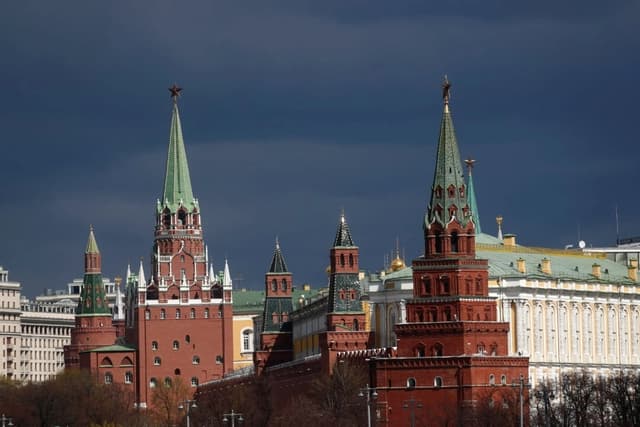 Kremlin responde a medida de Trump sobre submarinos y pide cautela al hablar de cuestiones nucleares