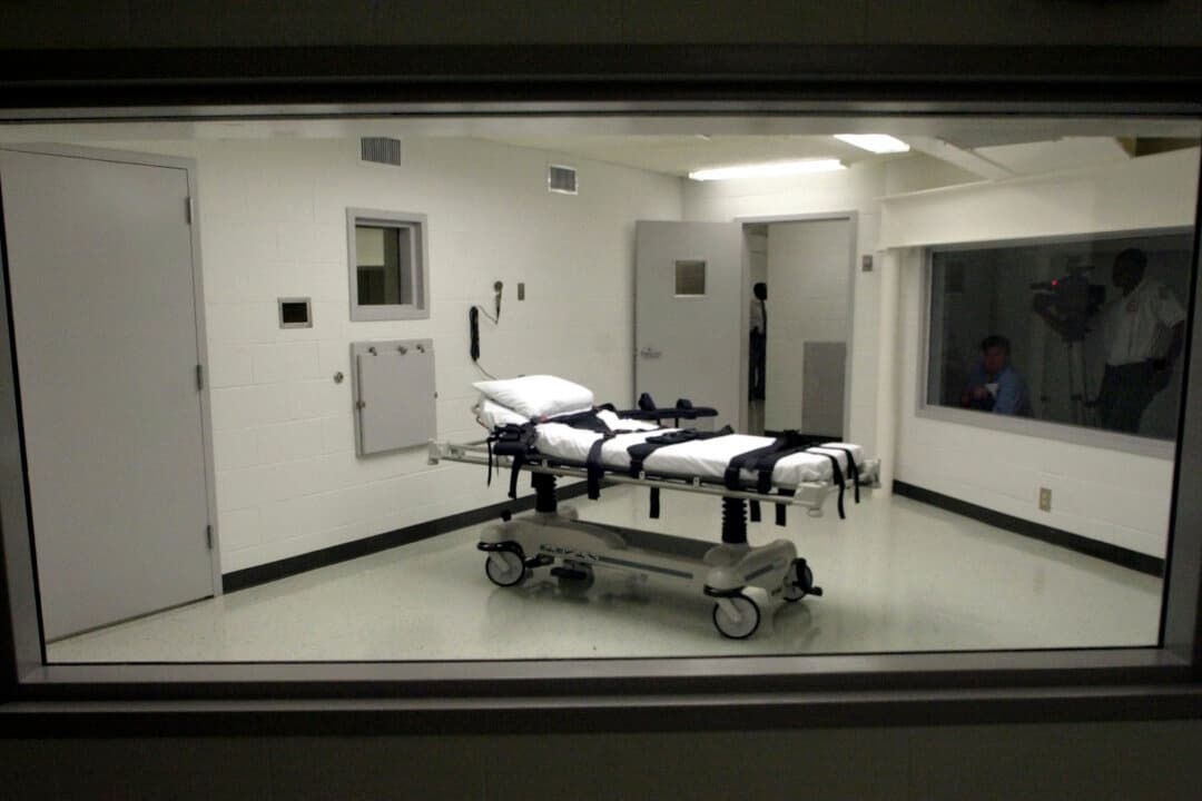 La cámara de inyección letal de Alabama en el centro penitenciario Holman Correctional Facility, en Atmore, Alabama, el 7 de octubre de 2002. (Dave Martin/AP Photo)
