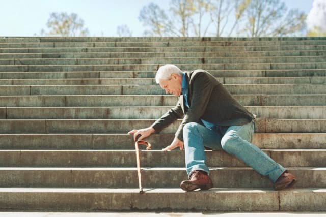 Cómo prevenir la pérdida muscular relacionada con la edad, con ejercicios para las pantorrillas