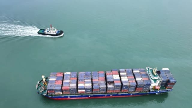 Las exportaciones de China aumentan antes de fecha límite de tregua arancelaria con EE. UU.