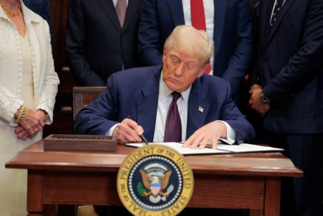 Trump apunta al gasto en subvenciones con una nueva orden ejecutiva