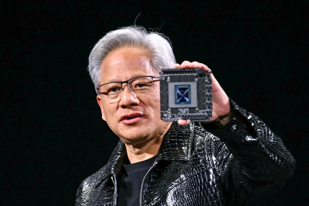 El director ejecutivo de Nvidia, Jensen Huang, pronuncia un discurso inaugural en el Consumer Electronics Show de Las Vegas el 6 de enero de 2025. Patrick T. Fallon/AFP a través de Getty Images

