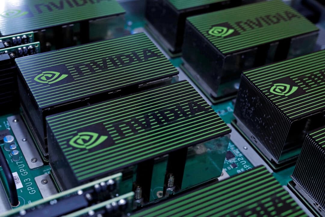 Medios estatales chinos instan a empresas evitar la compra de chips Nvidia H20