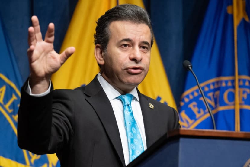 El comisionado de la FDA, Dr. Marty Makary, en Washington el 29 de julio de 2025. (Saul Loeb/AFP a través de Getty Images)
