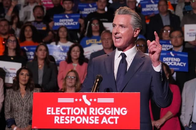 Demócratas de California revelan su propuesta de mapa electoral para contrarrestar redistribución de distritos de Texas