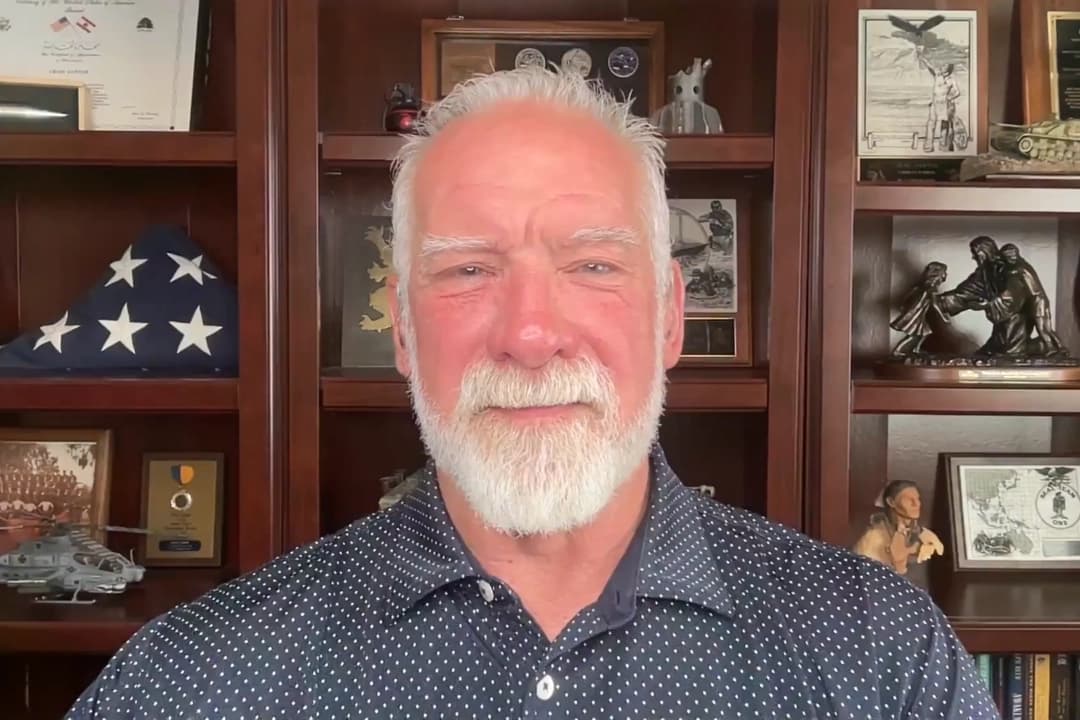 De combatir al terrorismo a luchar contra el tráfico sexual infantil: La historia de un ex Navy SEAL