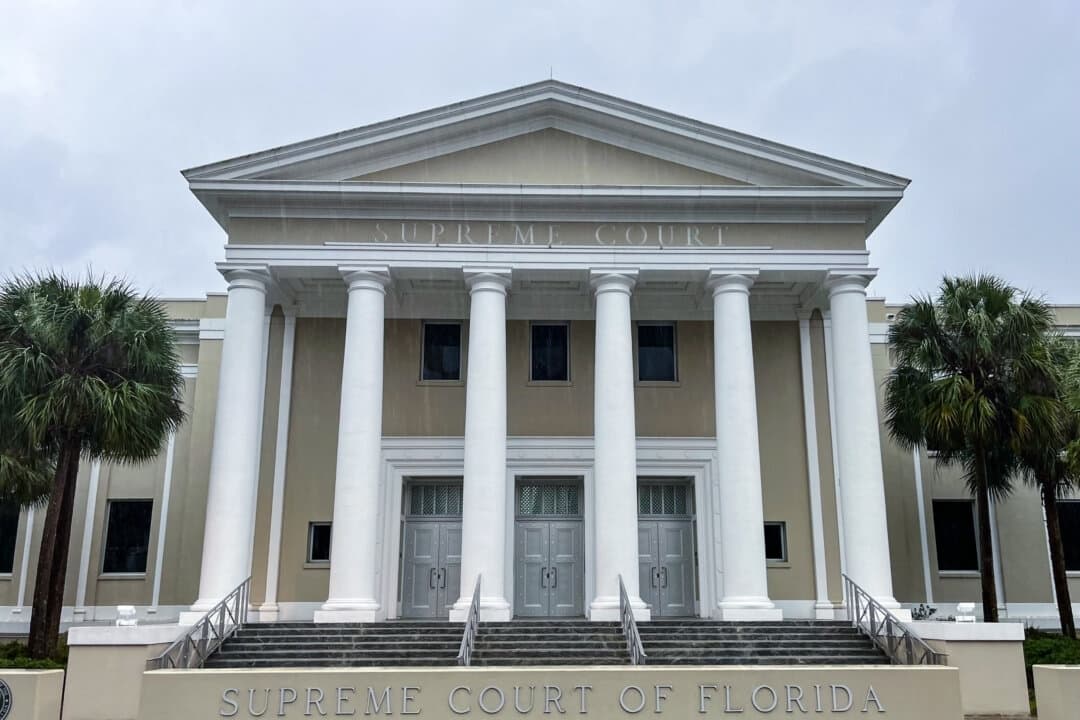 El edificio de la Corte Suprema de Florida en Tallahassee, el 22 de enero de 2023. (Nanette Holt/The Epoch Times)
