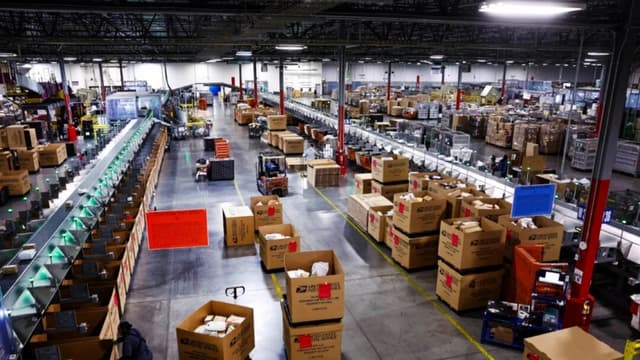 Ponen fin a exención arancelaria de EE. UU. para las importaciones de bajo costo