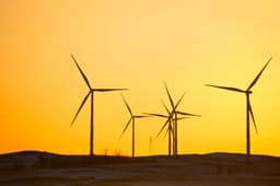 Aerogeneradores en un campo de Beulah, Dakota del Norte, el 22 de diciembre de 2023. Madalina Vasiliu/The Epoch Times