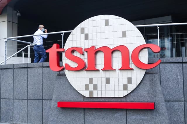 Gobierno de EE. UU. revoca exención de TSMC para enviar equipos semiconductores a China