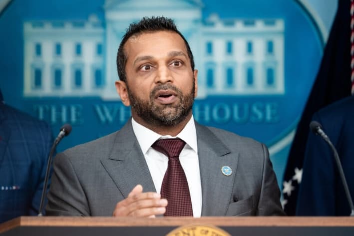 El director del FBI, Kash Patel, habla durante una conferencia de prensa en la Casa Blanca, Washington, el 11 de agosto de 2025. (Madalina Kilroy/The Epoch Times)