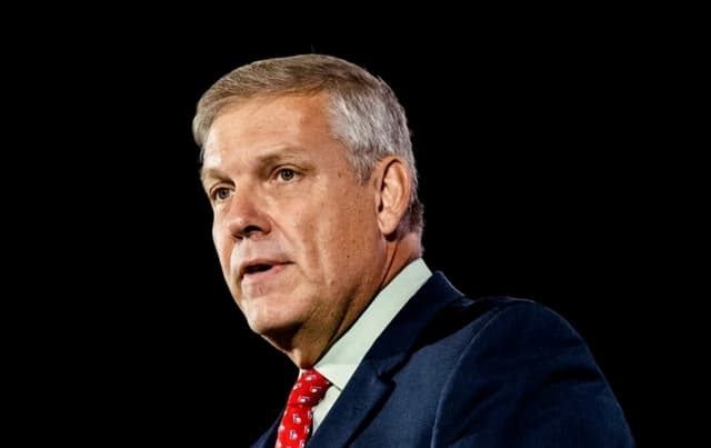 El representante Barry Loudermilk (R-Ga.) habla en Nashville, Tennessee, el 18 de junio de 2022. (Seth Herald/Getty Images)