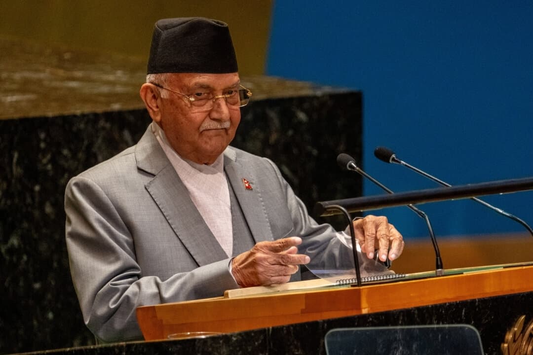 El primer ministro de Nepal, KP Sharma Oli, pronuncia un discurso en la "Cumbre del Futuro" en el Salón de la Asamblea General de la sede de las Naciones Unidas en Nueva York el 22 de septiembre de 2024. (David Dee Delgado/Reuters)
