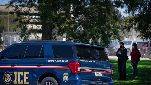 Agentes de inmigración no hacen redadas en escuelas ni contra niños: DHS
