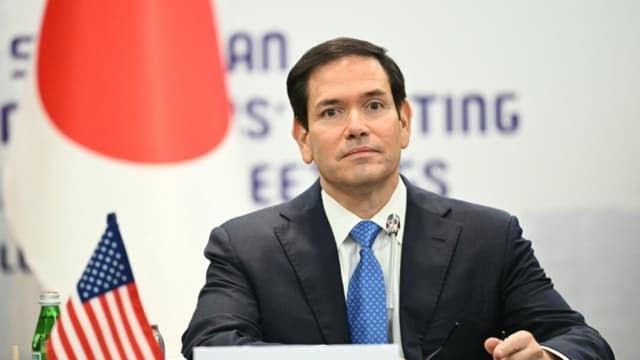Rubio habla con el ministro de Asuntos Exteriores de China en medio de tensiones bilaterales