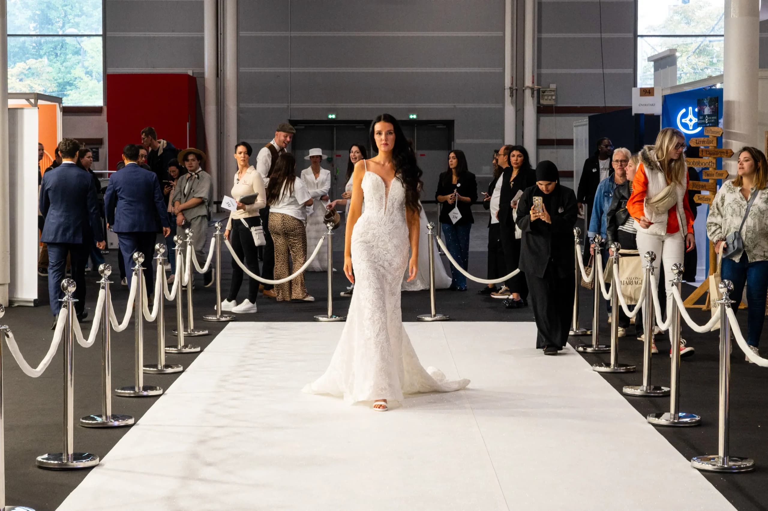 <em>Salon du Mariage, una feria comercial dedicada al mundo de los novios, se realizará en el Parc des Expositions de la Porte de Versailles en París, Francia, el 13 de septiembre de 2025. Riccardo Milani/Hans Lucas/AFP vía Getty Images</em>