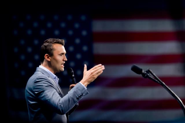 Columnista del Washington Post dice que fue despedida tras publicaciones sobre Charlie Kirk