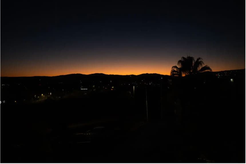 El sol se pone en St. George, Utah, el 14 de septiembre de 2025. Madalina Kilroy/The Epoch Times